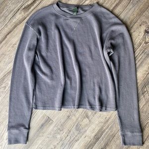 Women’s Gray Long Sleeve Shirt